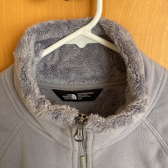 The North Face Fleece Jacket - Picture 3 of 8